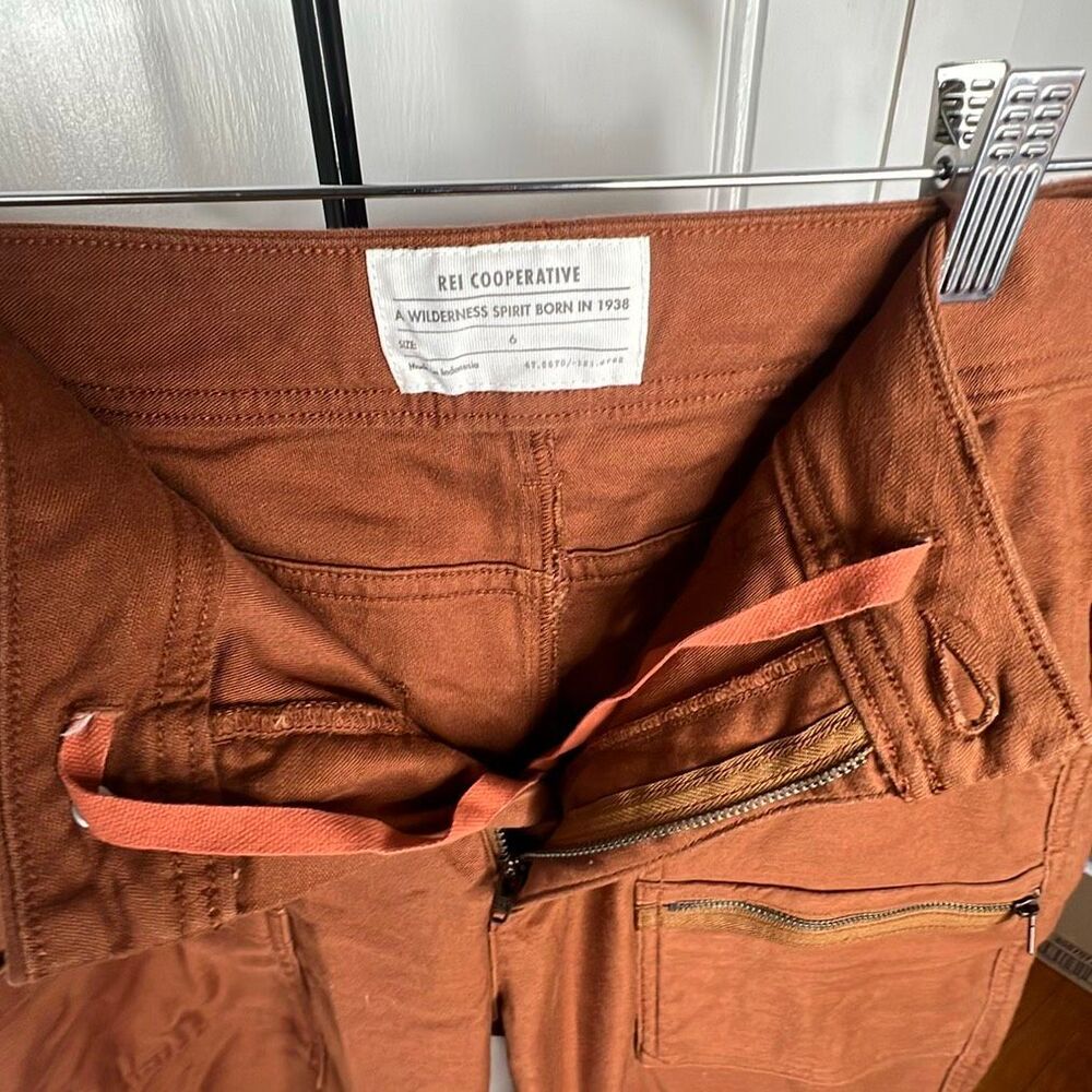 REI Co-op Women's Trailsmith Jogger Pants in Burnt Orange Size 6 - Picture 6 of 10